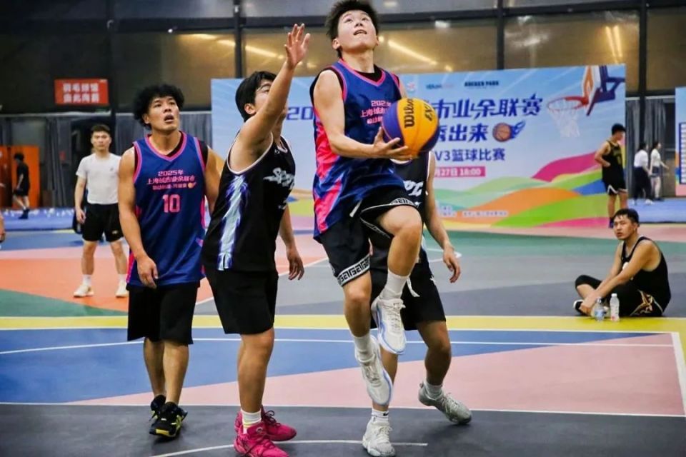 关于史诗级篮球对决即将上演,球迷翘首期待的信息 关于史诗级篮球对决即将上演,球迷翘首期待的信息