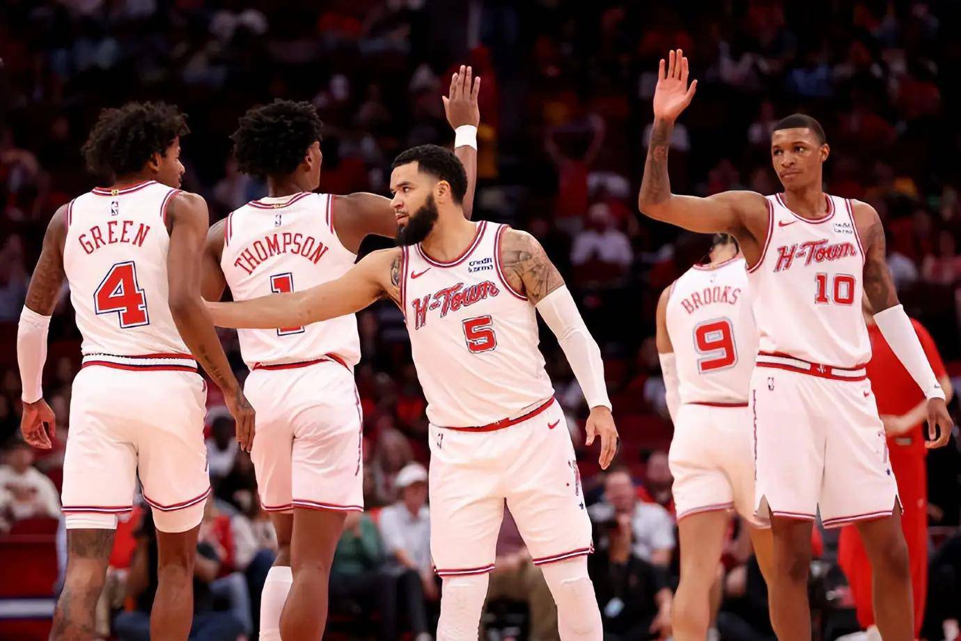 包含爵士vs火箭:西部季后赛关键战即将揭开序幕的词条 包含爵士vs火箭:西部季后赛关键战即将揭开序幕的词条