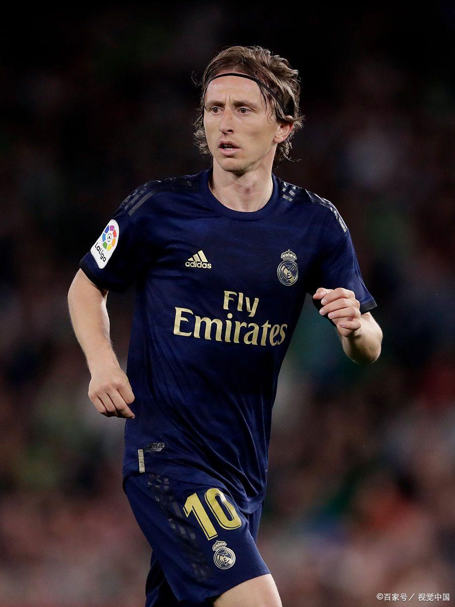 关于萨尔茨堡主场战平马德里竞技，仍有晋级机会的信息