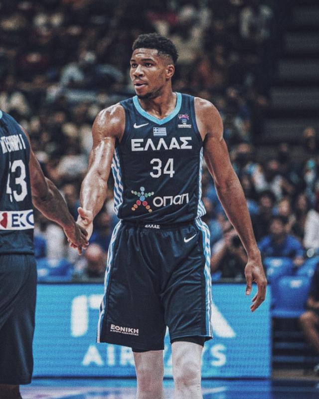 包含欧锦赛篮球激情开展，希腊队蓄势领先半程战绩的词条