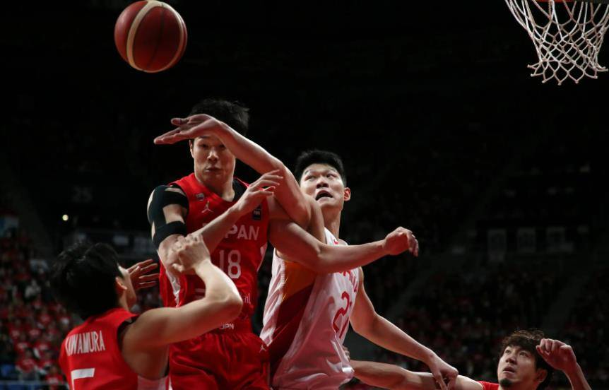 1xBit体育地址-传奇球星领军，球队备战即将决战篮球亚洲杯的简单介绍